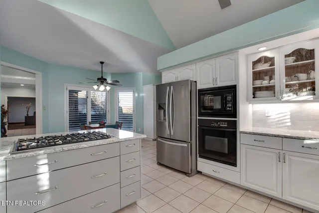 $775,000 | 129 Kiowa Way, Loudon, TN 37774