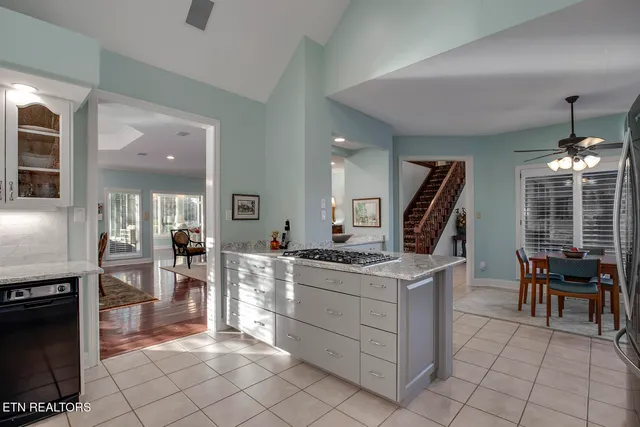 $775,000 | 129 Kiowa Way, Loudon, TN 37774