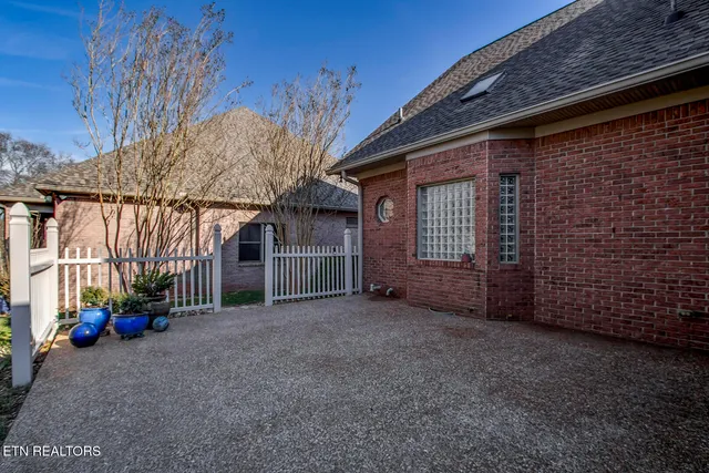 $775,000 | 129 Kiowa Way, Loudon, TN 37774