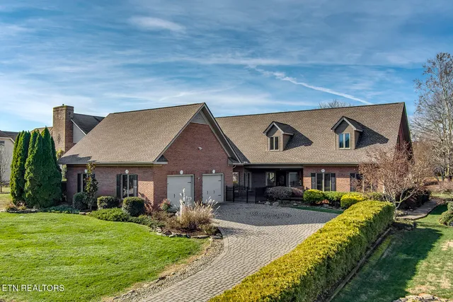 $775,000 | 129 Kiowa Way, Loudon, TN 37774