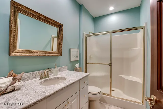 $775,000 | 129 Kiowa Way, Loudon, TN 37774