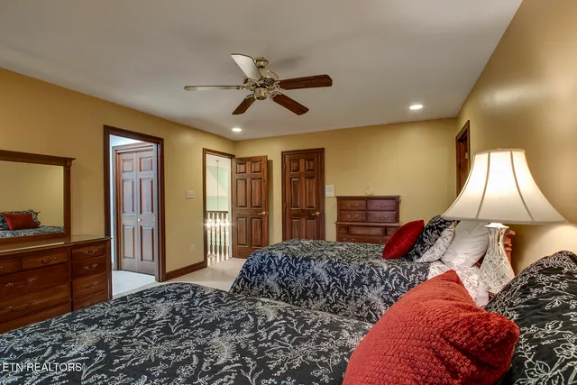 $775,000 | 129 Kiowa Way, Loudon, TN 37774