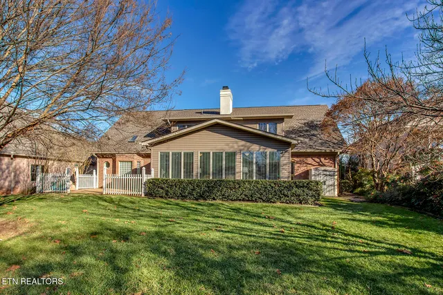 $775,000 | 129 Kiowa Way, Loudon, TN 37774