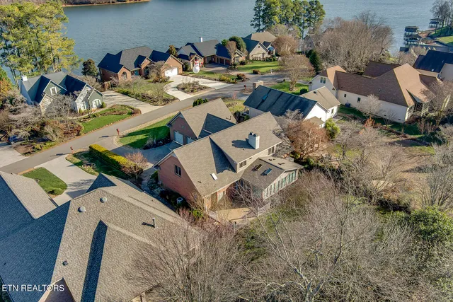 $775,000 | 129 Kiowa Way, Loudon, TN 37774