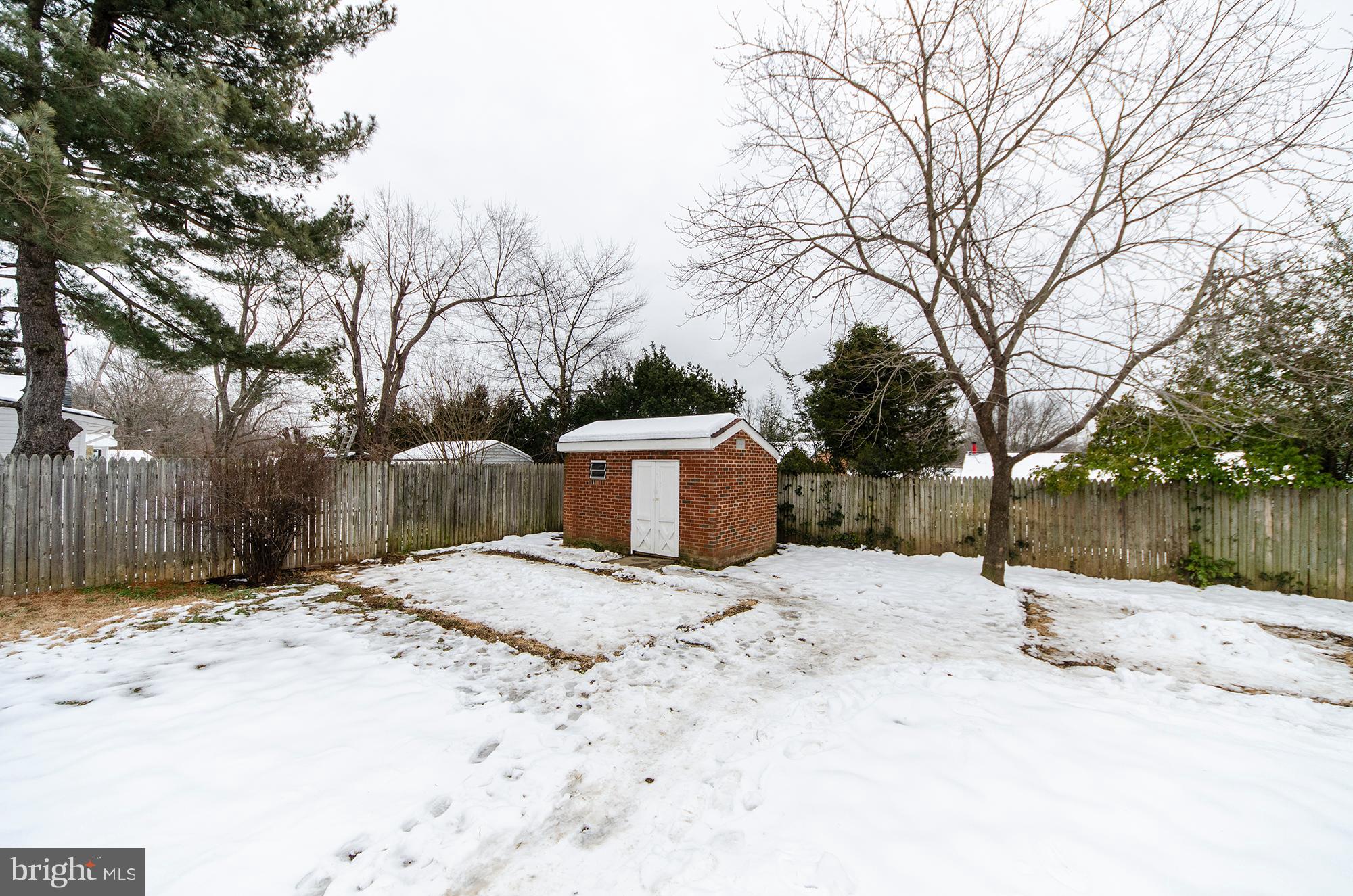 4011 Arcadia Road Alexandria, VA 22312 - Photo 32 of 32 Shed for outdoor equipment
