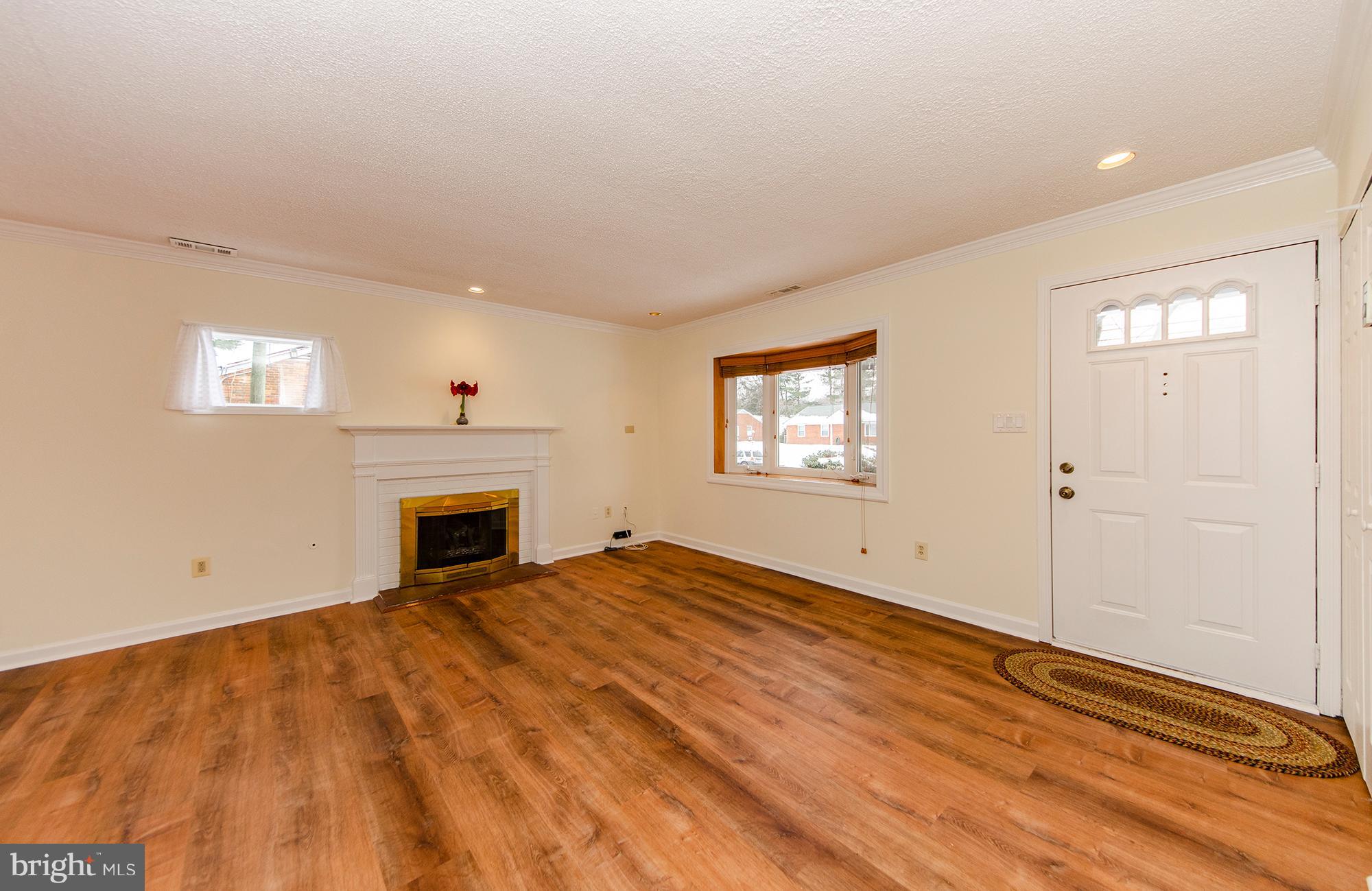 4011 Arcadia Road Alexandria, VA 22312 - Photo 8 of 32 Gallery Image 8