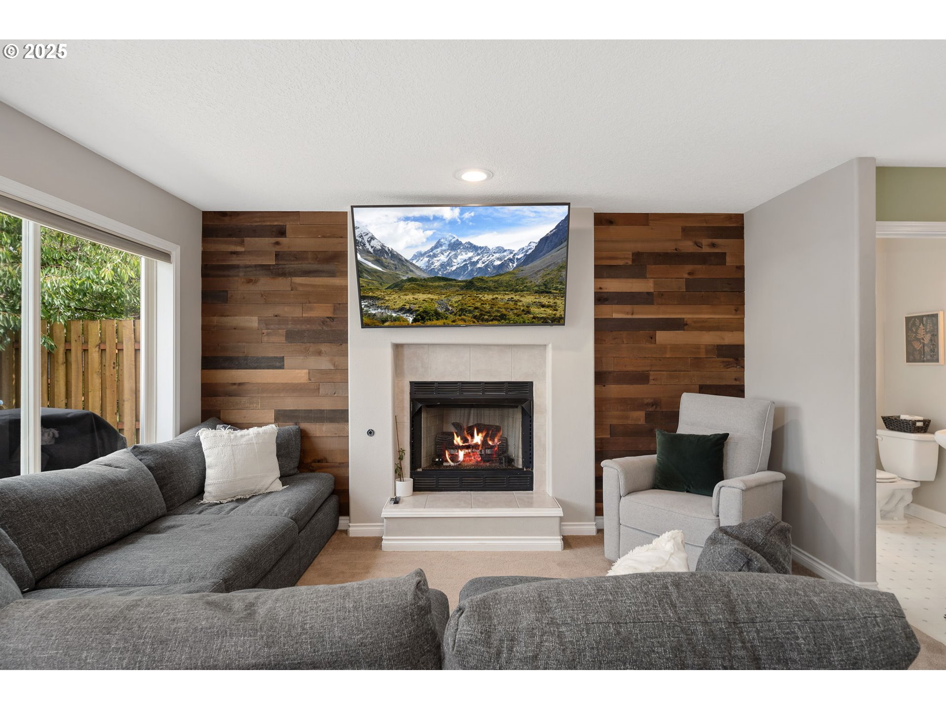 2326 Southeast Robin Lane Gresham, OR 97080 - Photo 15 of 33 a living room with furniture and a fireplace