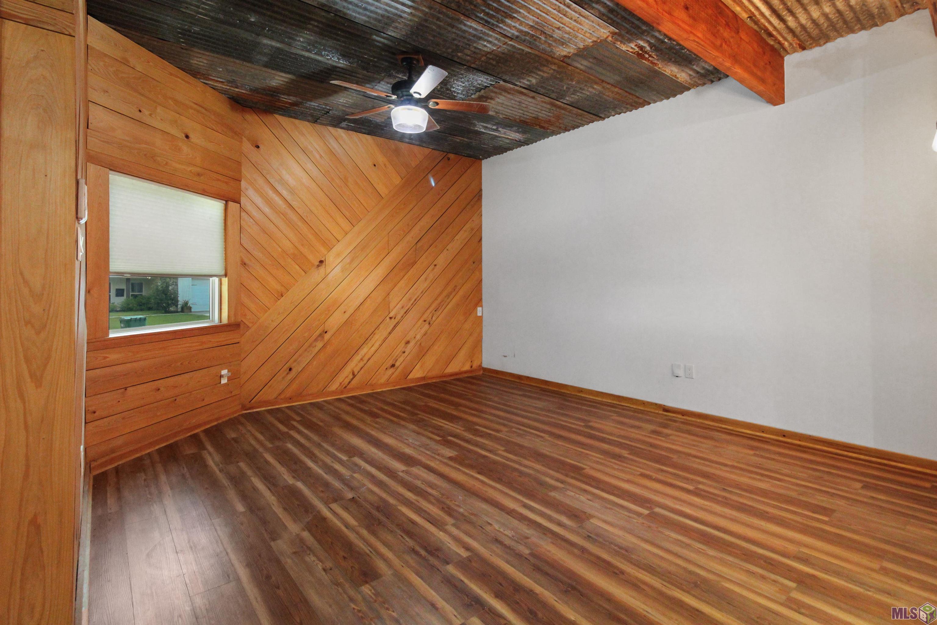 35084 Bend Road Denham Springs, LA 70706 - Photo 13 of 24 Living Room