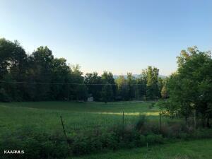 1027 Dry Valley Road Townsend, TN 37882 - Photo 17 of 17 image