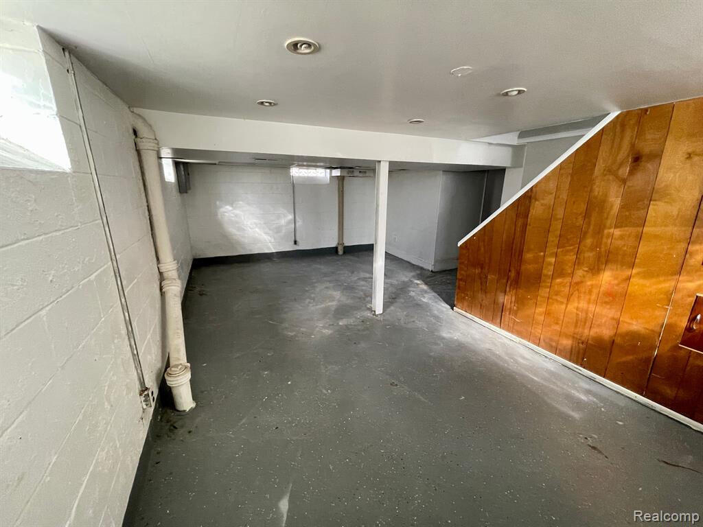 5299 Farmbrook Street Detroit, MI 48224 - Photo 18 of 20 20230506154548165183000000-o