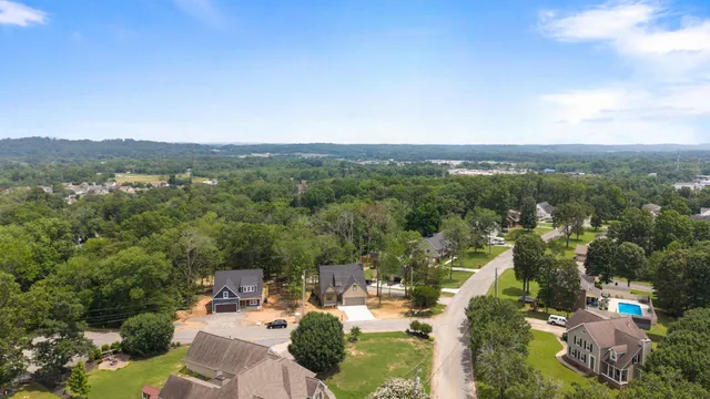 $2,500 | 300 Dogwood Lane, Fort Oglethorpe, GA 30742