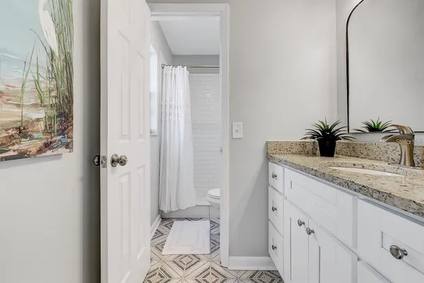 $3,950 | 1330 Peachfield Drive, Valrico, FL 33596