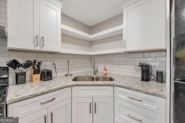 $2,300 | 243 North Georgia Avenue, Unit A, Bremen, GA 30110