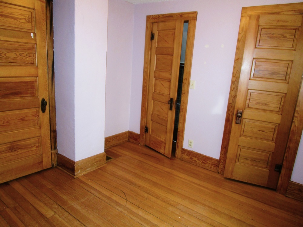 119 West Chestnut Street Compton, IL 61318 - Photo 13 of 27 a view of an entryway door