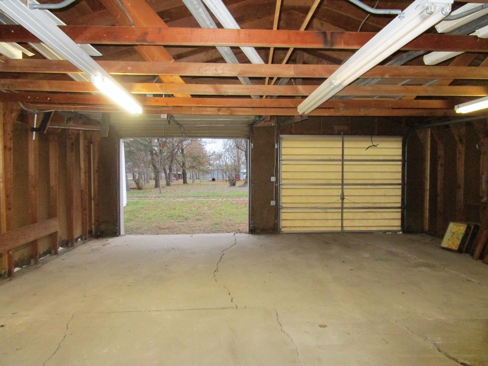 119 West Chestnut Street Compton, IL 61318 - Photo 24 of 27 a view of a room with an empty space