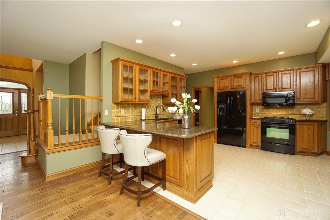 990 Ridgefield Road Hamilton, OH 45013 - Photo 14 of 44 Gallery Image 14