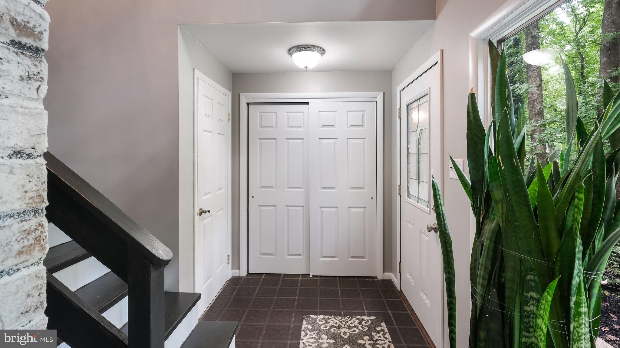 109 Eden Road Landenberg, PA 19350 - Photo 17 of 54 Foyer