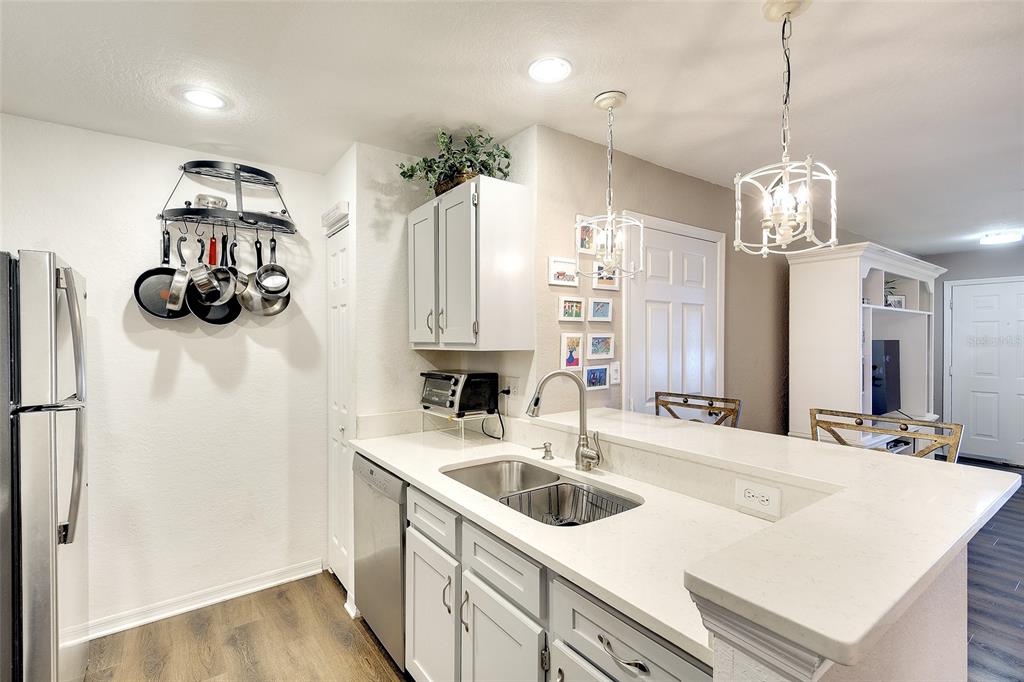 8917 Manor Loop, Unit 103 Lakewood Ranch, FL 34202 - Photo 10 of 31 Gallery Image 10