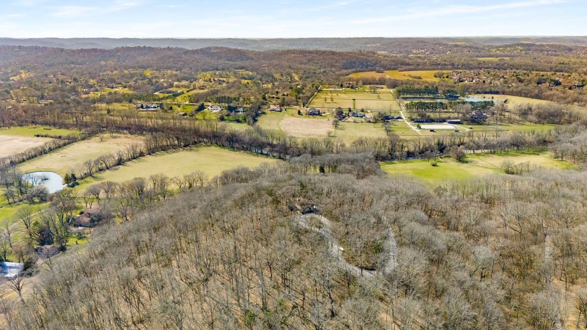 360 Vaughn Road Nashville, TN 37221 - Photo 28 of 36 a view of city and ocean