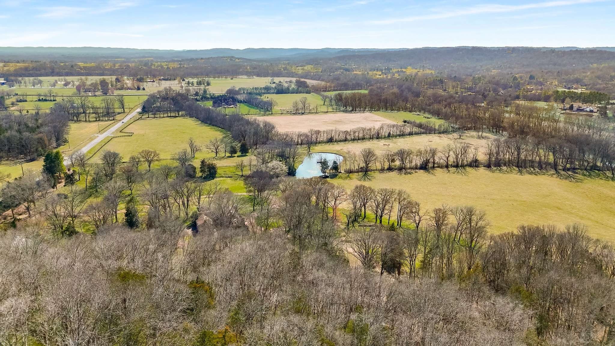 360 Vaughn Road Nashville, TN 37221 - Photo 35 of 36 a view of a city