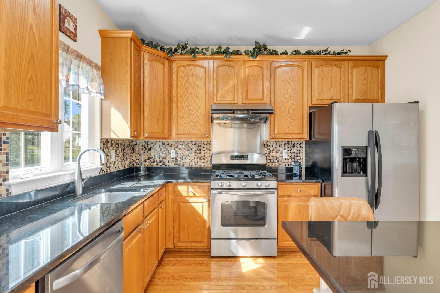 34 Biondi Avenue Old Bridge, NJ 07721 - Photo 26 of 57