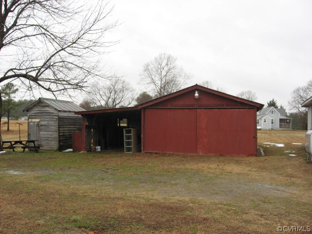 8901 River Road Petersburg, VA 23803 - Photo 1 of 22 Gallery Image 1