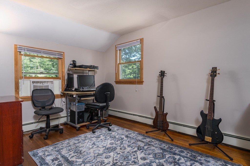 63 Kimball Road Amesbury, MA 01913 - Photo 14 of 30