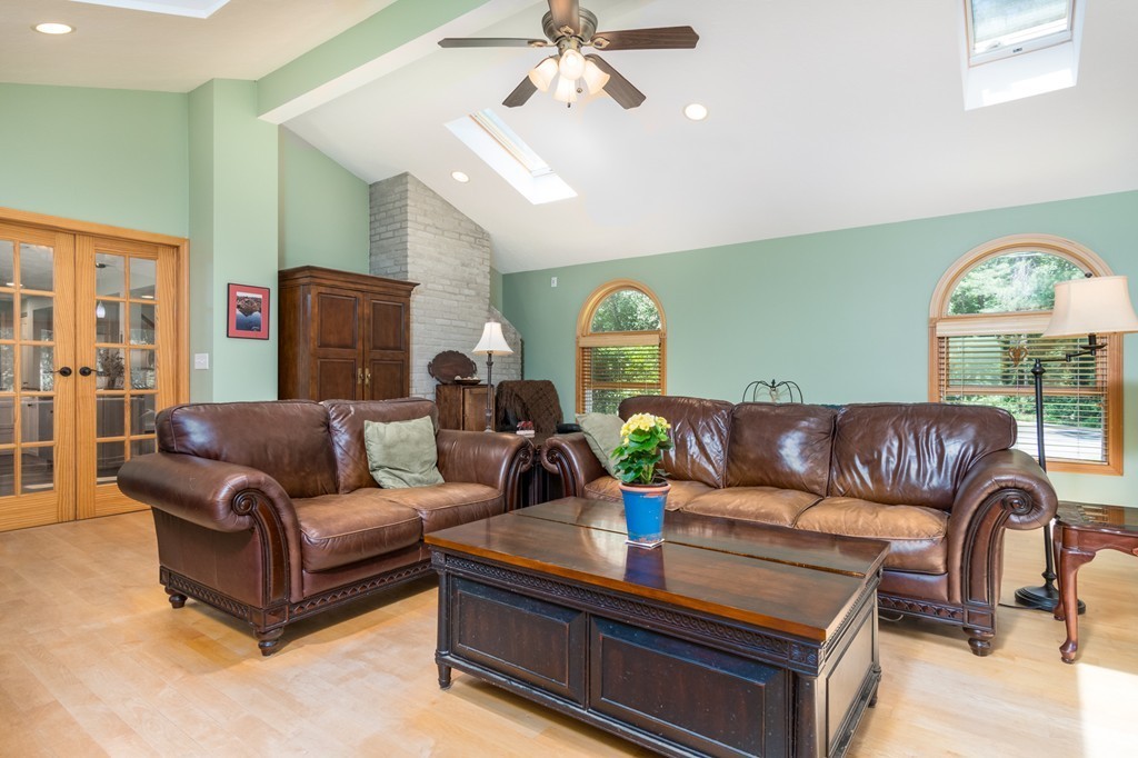 63 Kimball Road Amesbury, MA 01913 - Photo 3 of 30