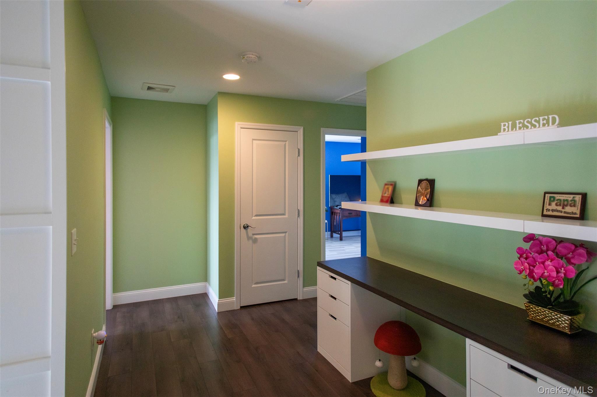 29 Wild Flower Drive Ridge, NY 11961 - Photo 15 of 46