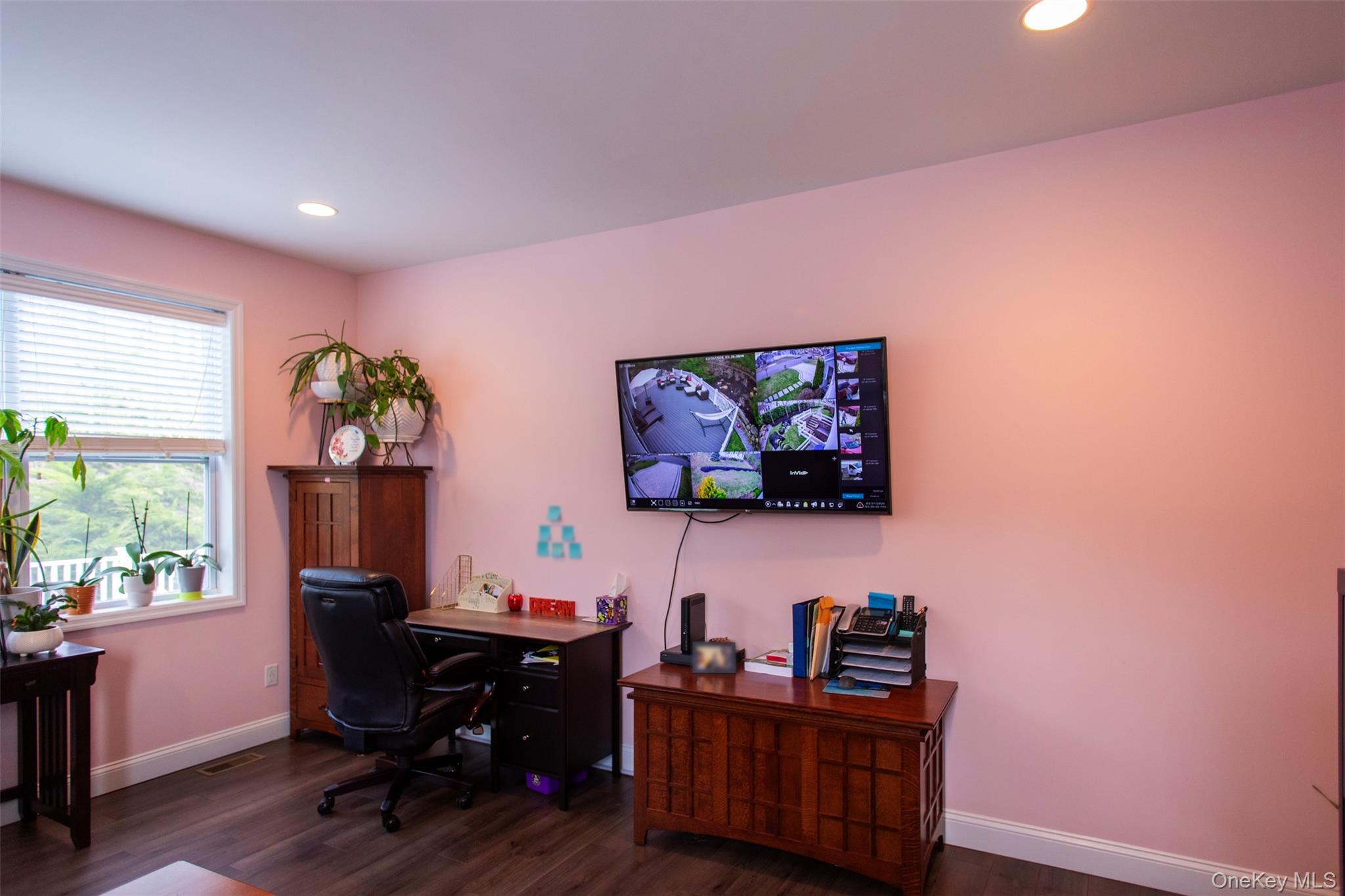 29 Wild Flower Drive Ridge, NY 11961 - Photo 16 of 46