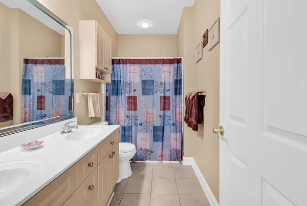 $229,900 | 4823 Magnolia Lake Drive, Unit 302, Myrtle Beach, SC 29577