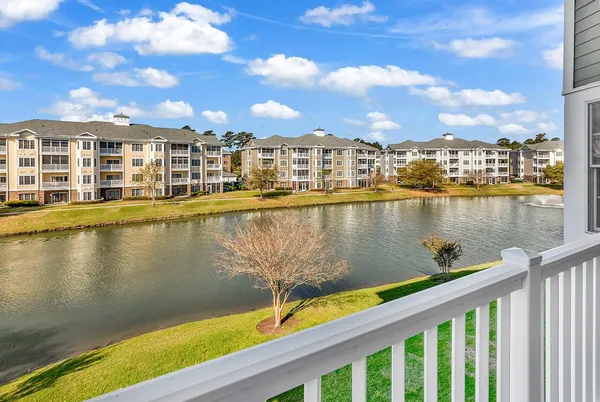 $229,900 | 4823 Magnolia Lake Drive, Unit 302, Myrtle Beach, SC 29577