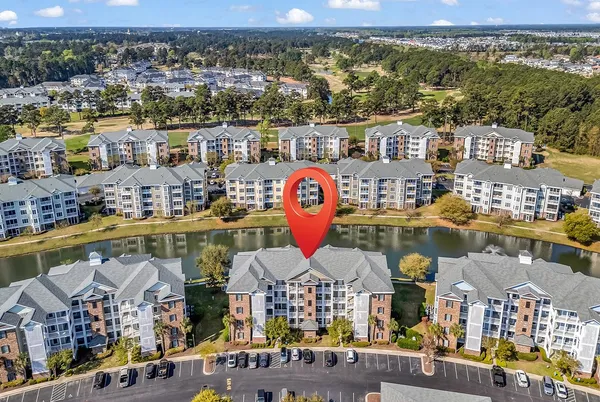 $229,900 | 4823 Magnolia Lake Drive, Unit 302, Myrtle Beach, SC 29577