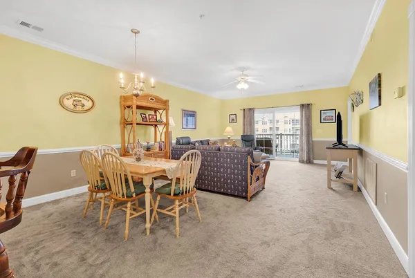 $229,900 | 4823 Magnolia Lake Drive, Unit 302, Myrtle Beach, SC 29577