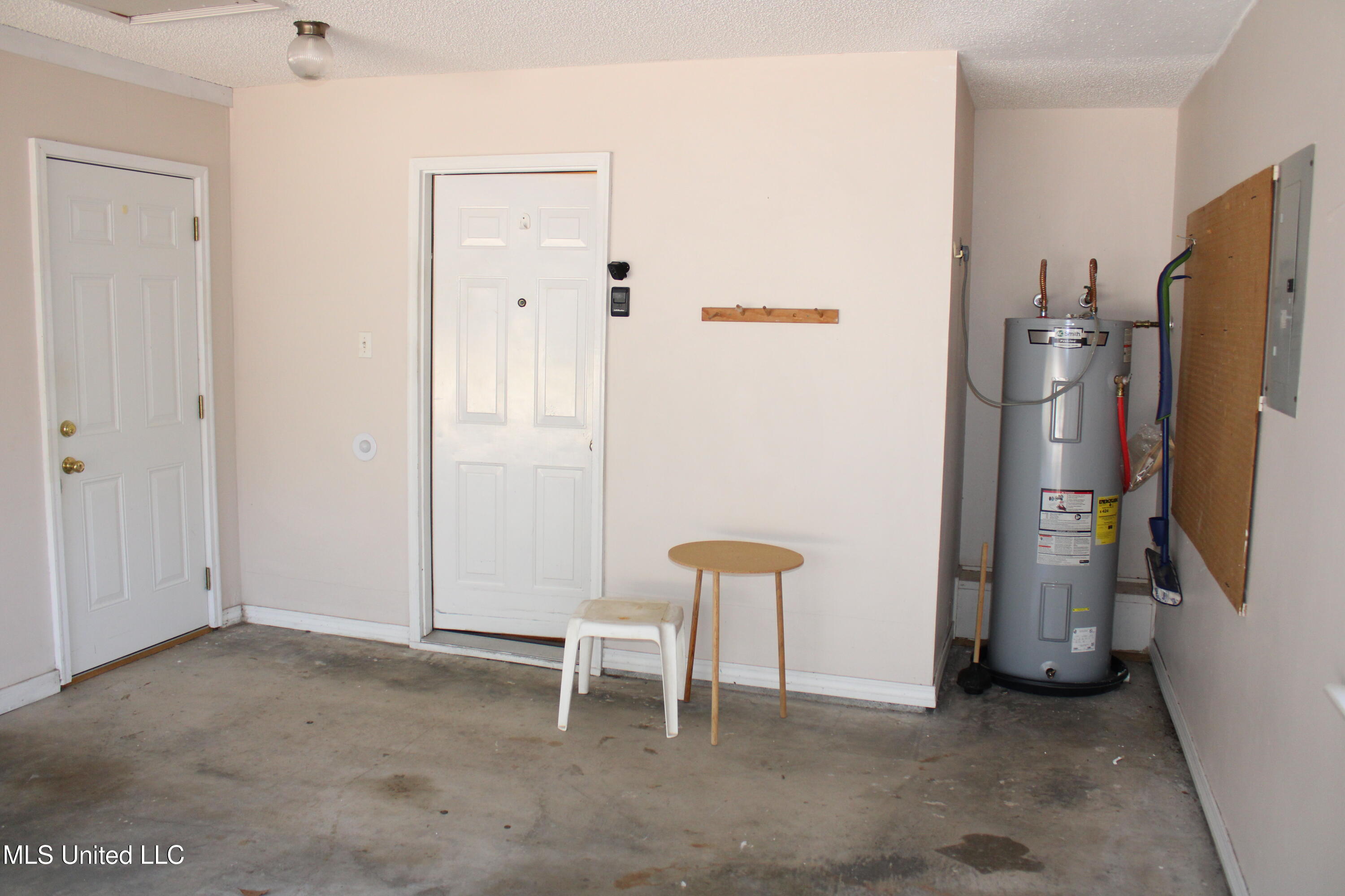 9300 Ridgeview Drive Ocean Springs, MS 39564 - Photo 16 of 54 IMG_6885