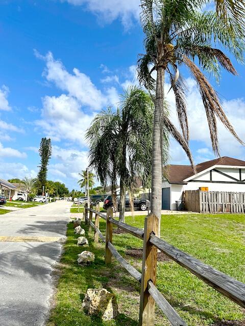 10551 Country Club Terrace Boca Raton, FL 33428 - Photo 40 of 41 DSC 3446