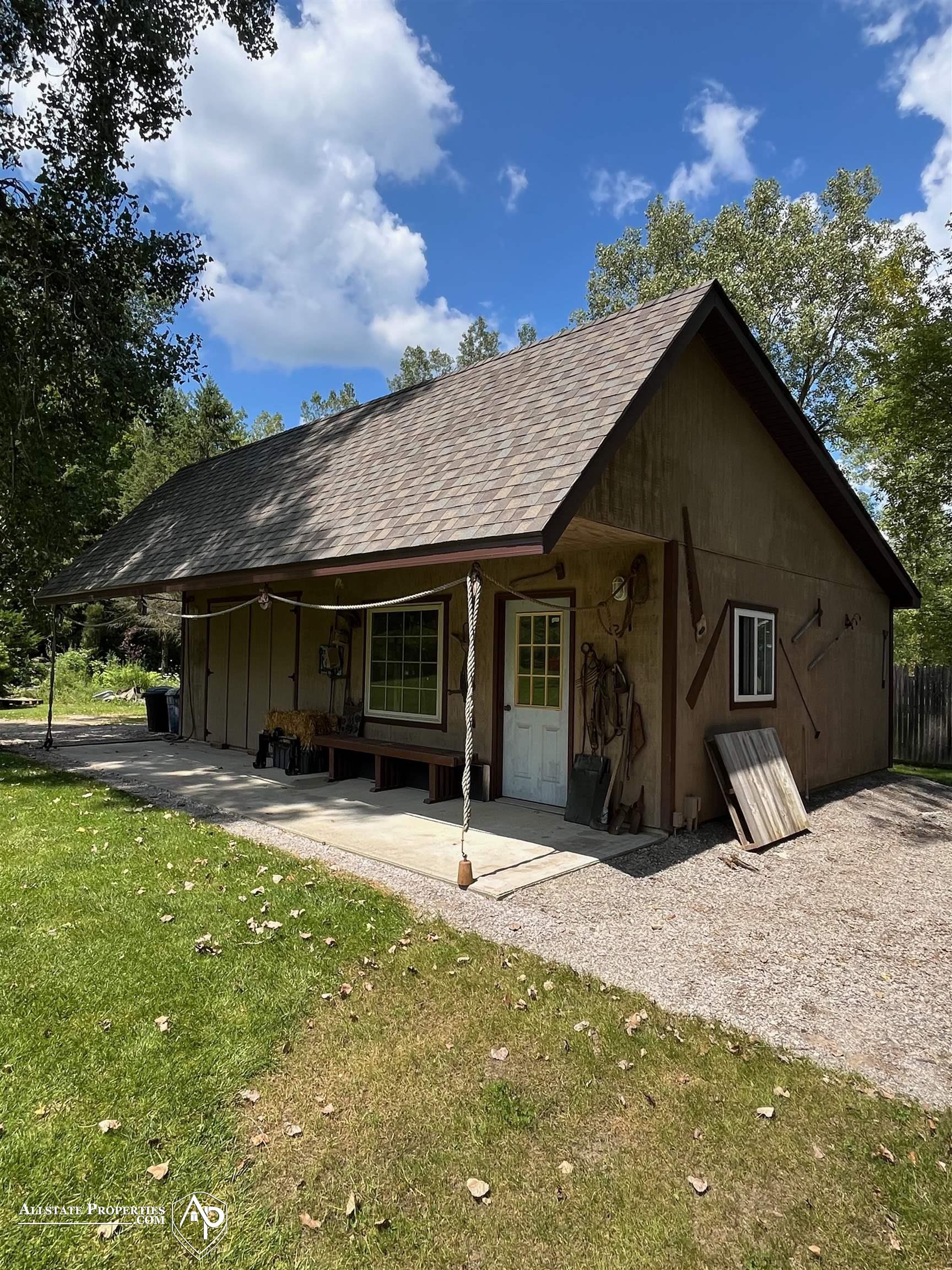 5169 North Oak Road Davison, MI 48423 - Photo 45 of 54
