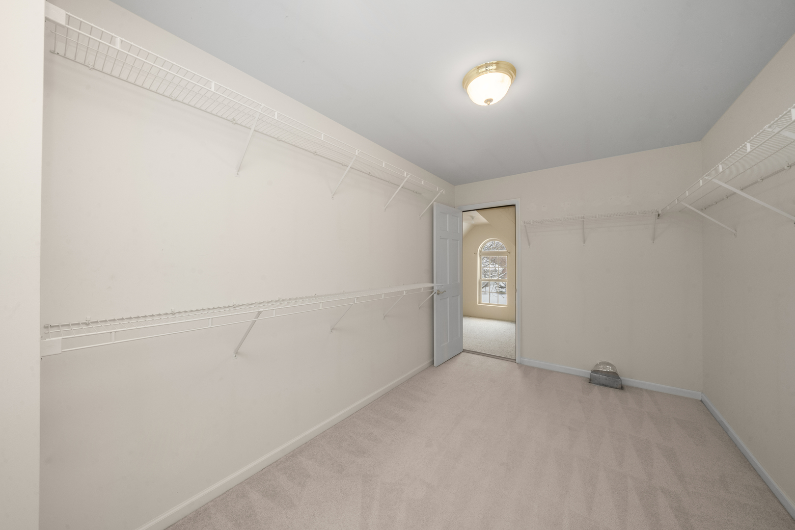 757 Merrill New Road Sugar Grove, IL 60554 - Photo 27 of 51 a view of an empty room