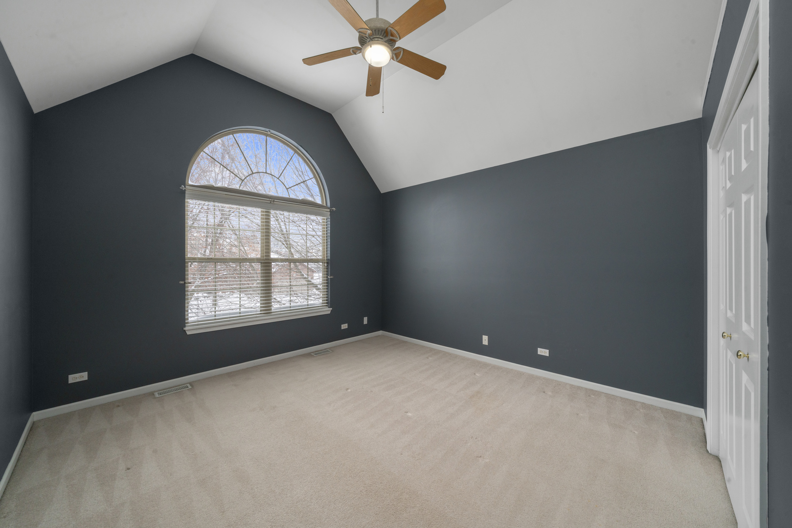 757 Merrill New Road Sugar Grove, IL 60554 - Photo 31 of 51 an empty room with windows and fan