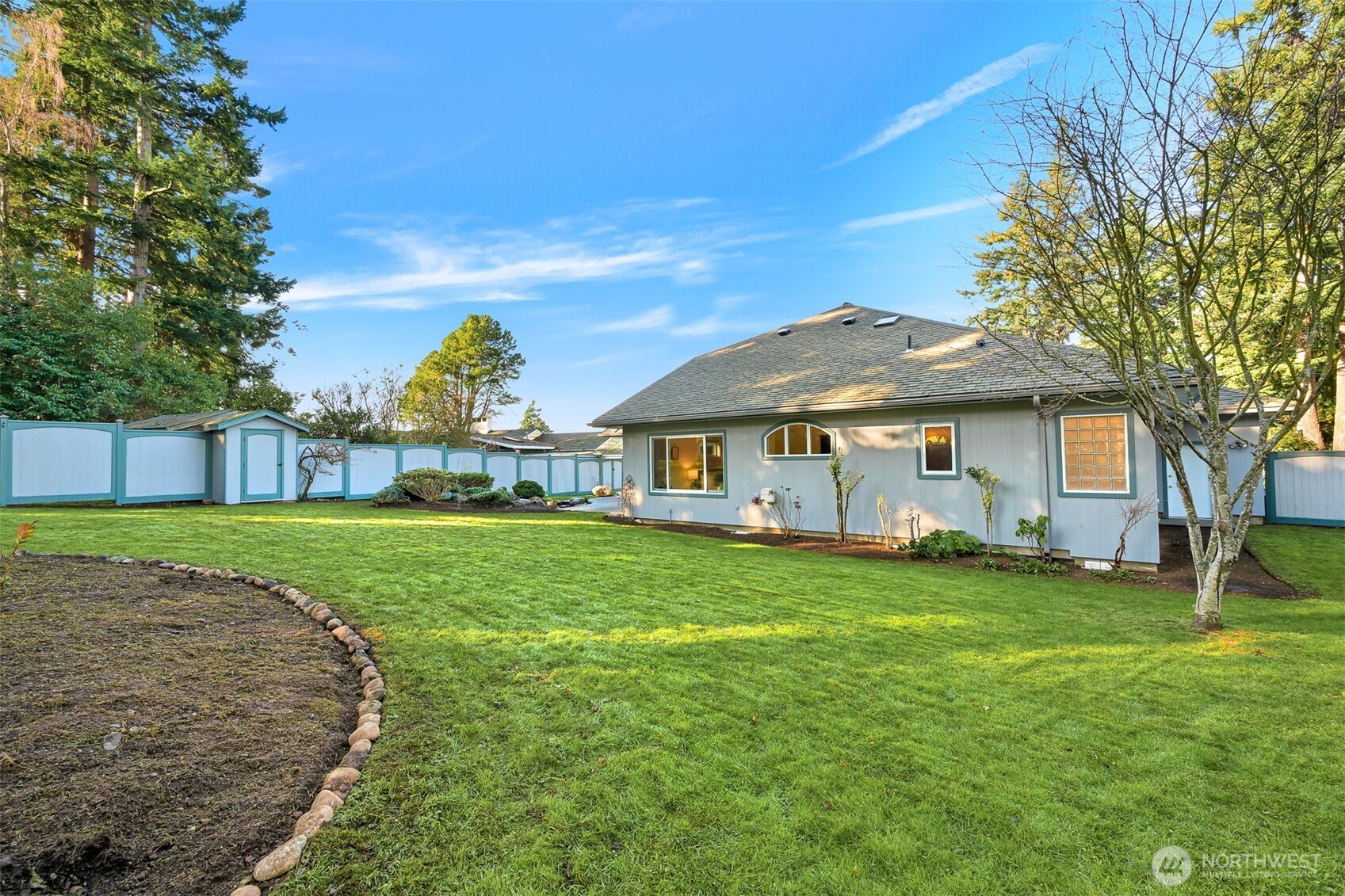 309 Bayside Road Bellingham, WA 98225 - Photo 39 of 40