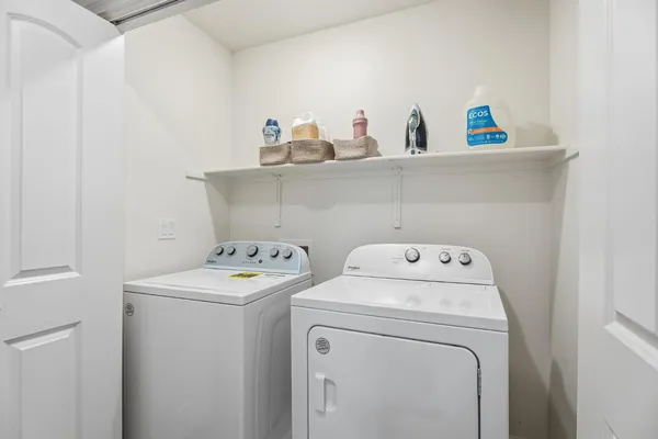 $459,000 | 6672 East Washington Avenue, Fresno, CA 93727