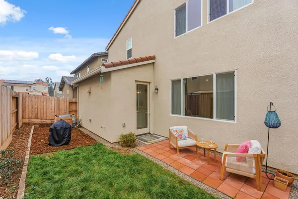 $459,000 | 6672 East Washington Avenue, Fresno, CA 93727