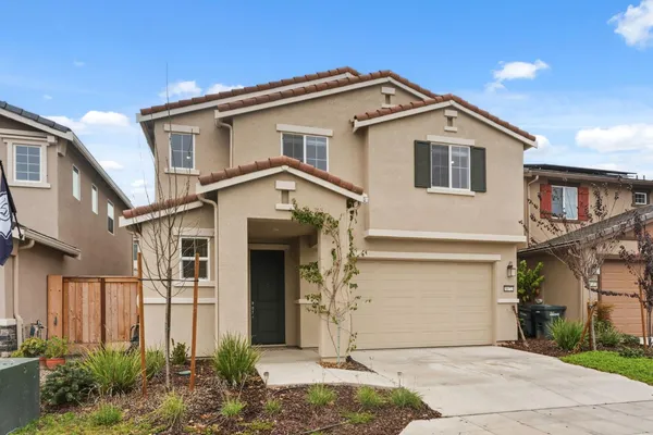 $459,000 | 6672 East Washington Avenue, Fresno, CA 93727