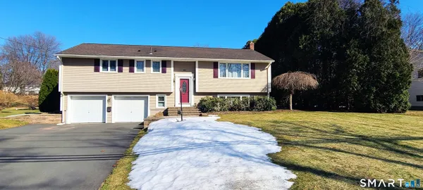 $450,000 | Undisclosed Address, South Windsor, CT 06074