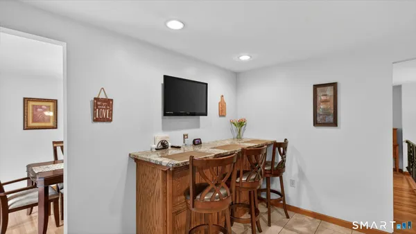 $450,000 | Undisclosed Address, South Windsor, CT 06074