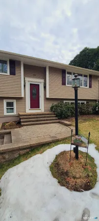 $450,000 | Undisclosed Address, South Windsor, CT 06074