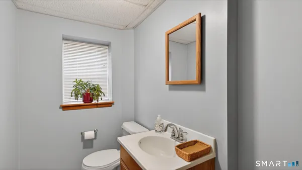 $450,000 | Undisclosed Address, South Windsor, CT 06074