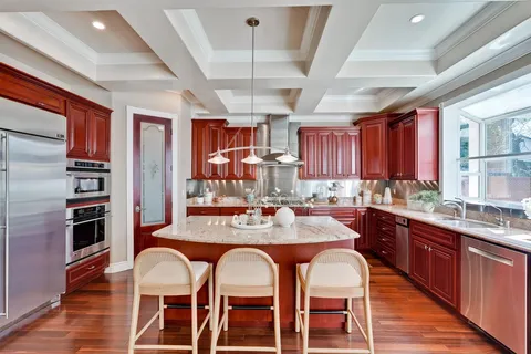 $4,800,000 | 10411 Glencoe Drive, Cupertino, CA 95014