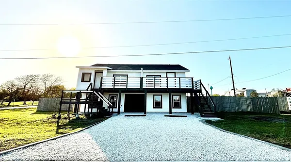 $1,400 | 4406 Helen Street, Unit 2, Hitchcock, TX 77563