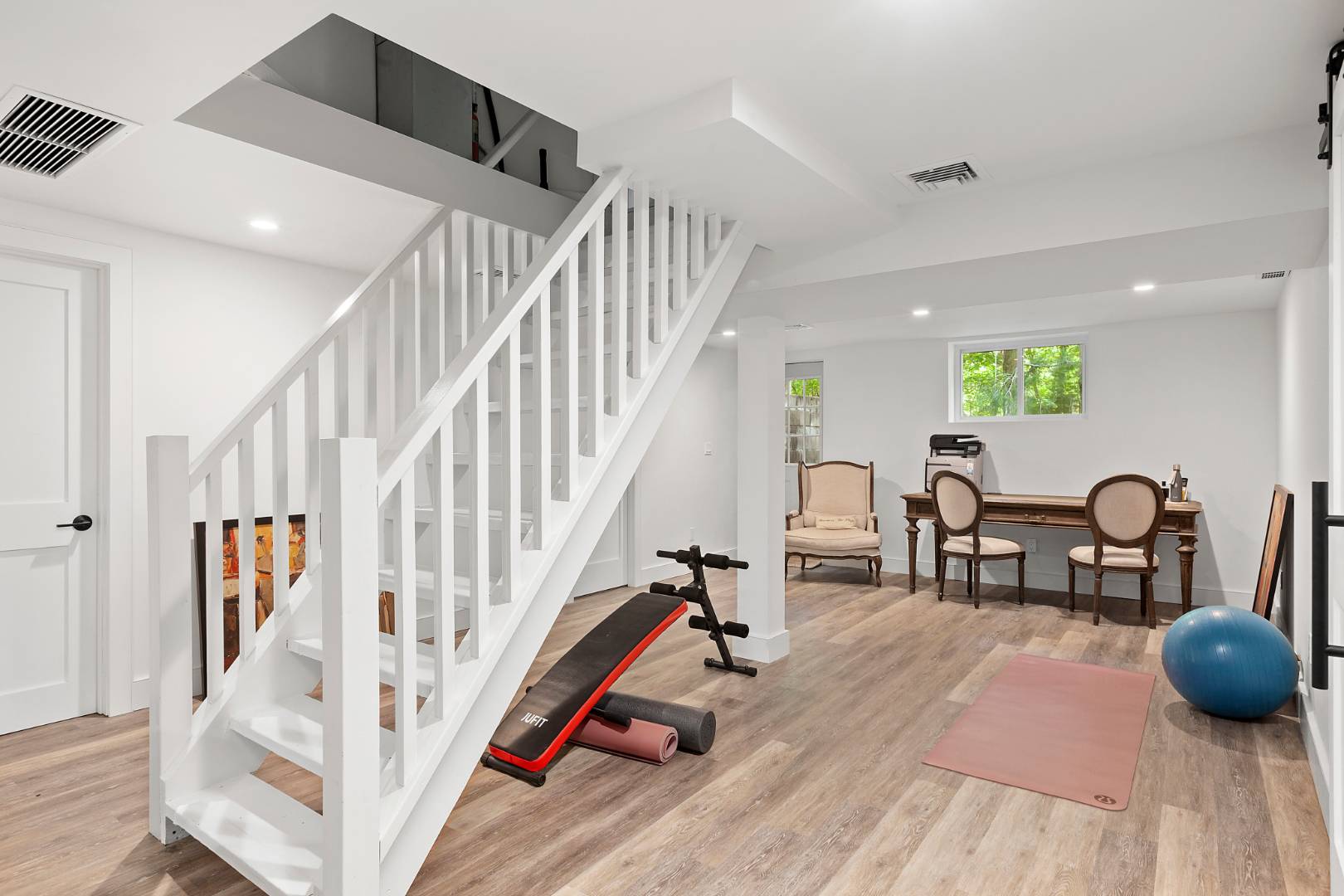 73 Water Hole Road East Hampton, NY 11937 - Photo 15 of 17 Gallery Image 15
